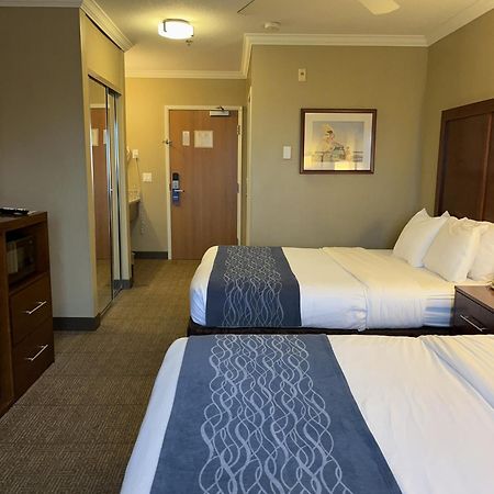 Comfort Inn & Suites Ocean Shores Extérieur photo