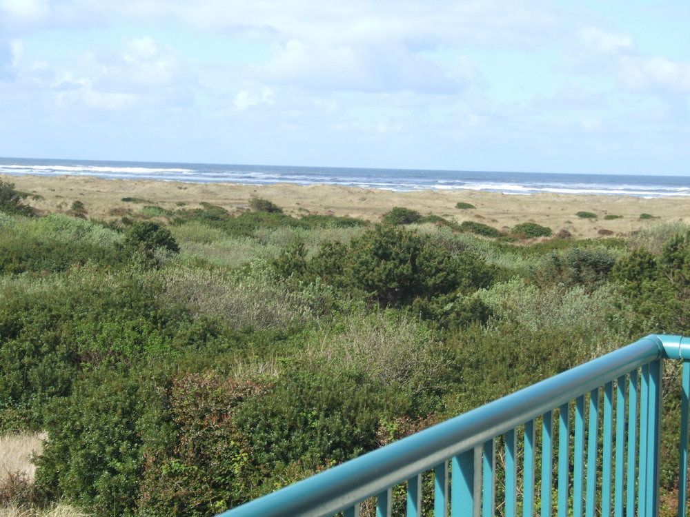 Comfort Inn & Suites Ocean Shores Extérieur photo