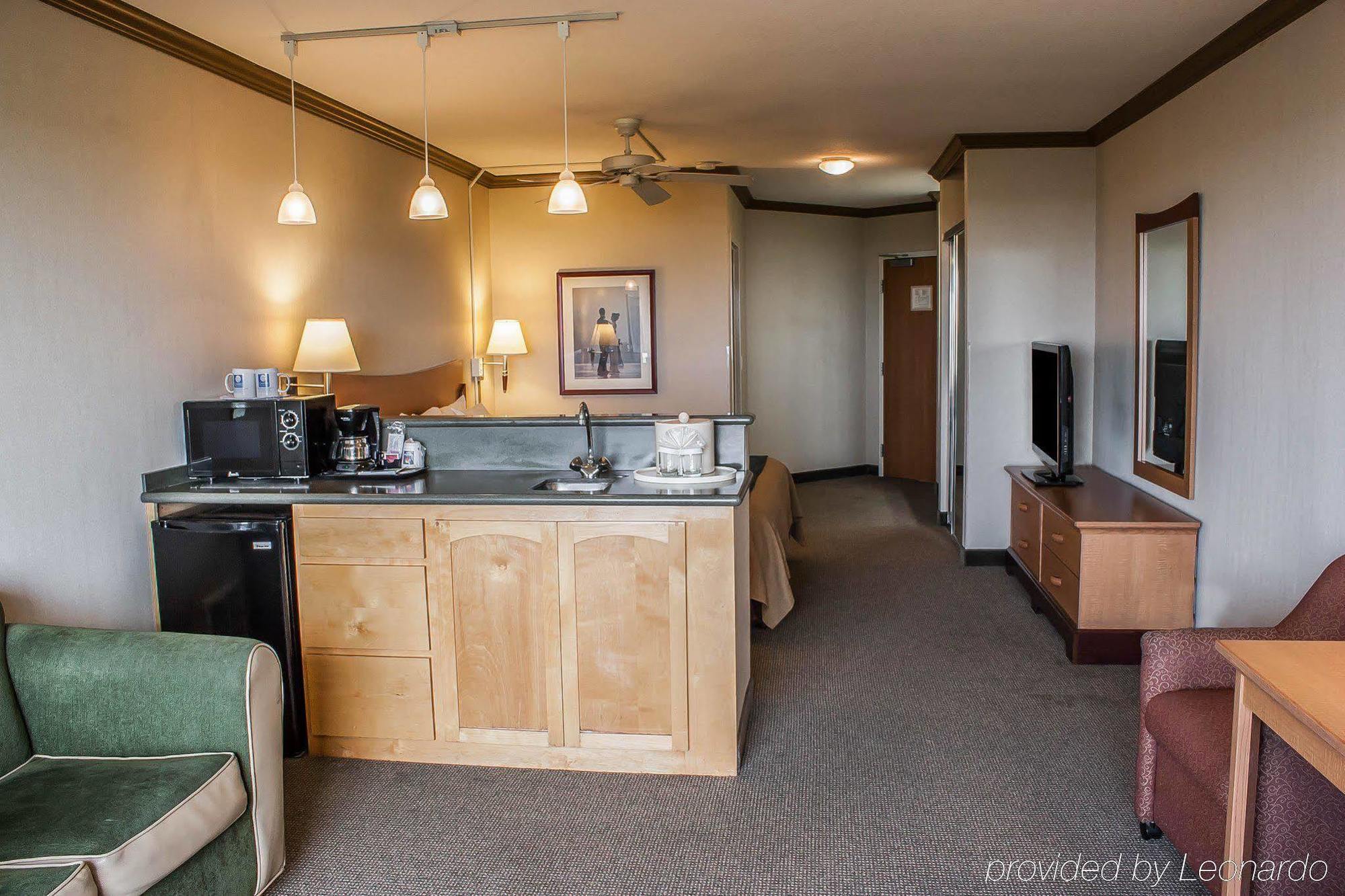 Comfort Inn & Suites Ocean Shores Extérieur photo