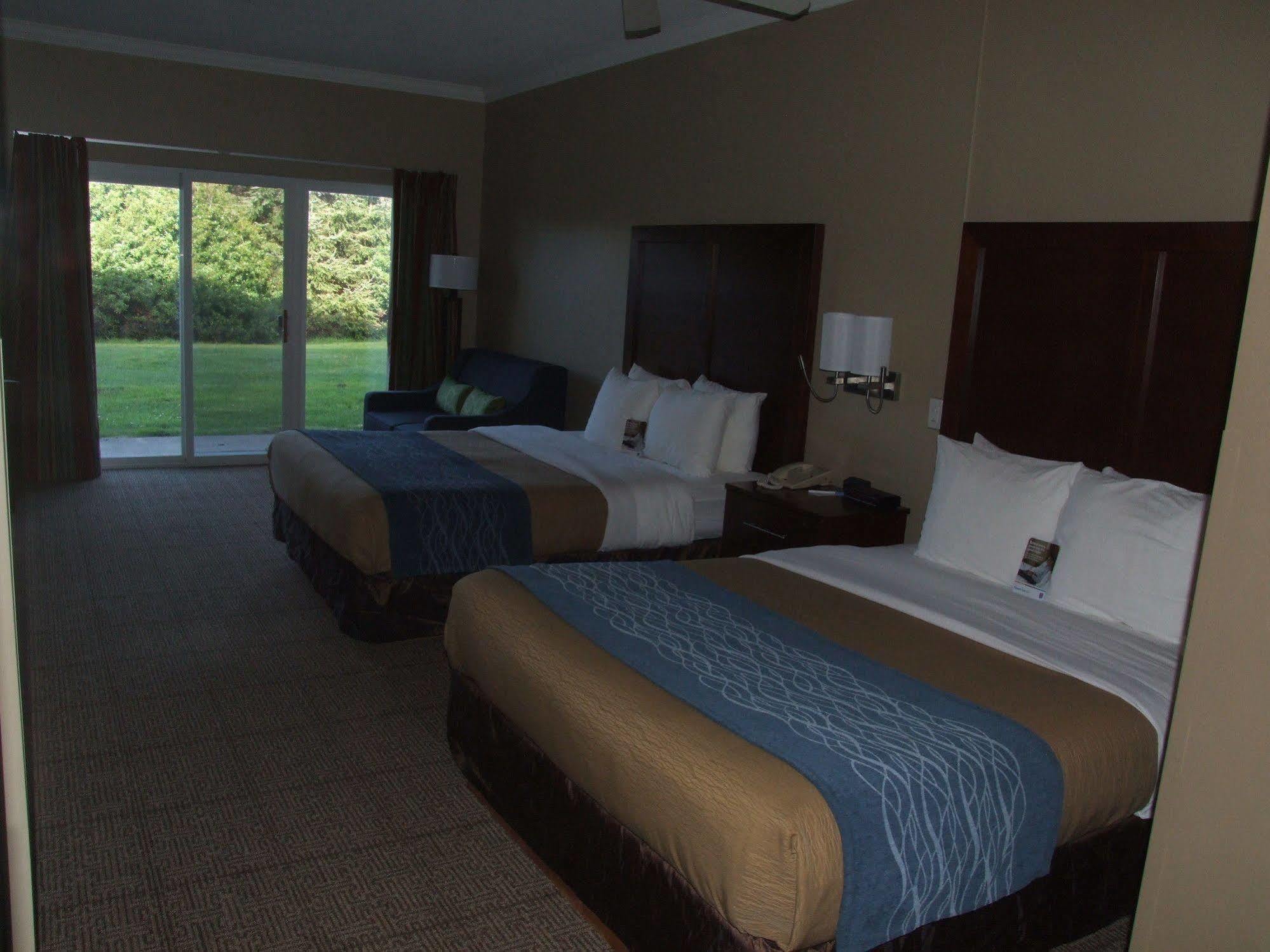 Comfort Inn & Suites Ocean Shores Extérieur photo