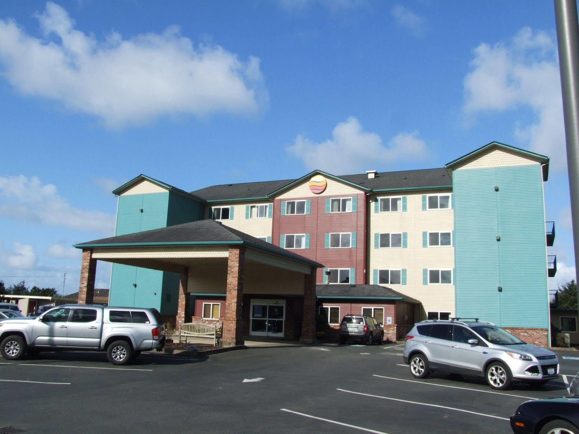 Comfort Inn & Suites Ocean Shores Extérieur photo