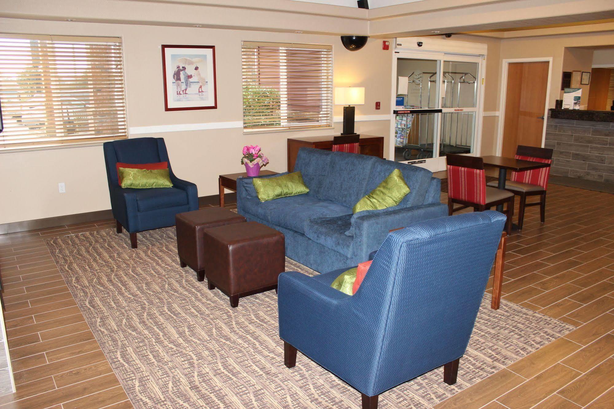 Comfort Inn & Suites Ocean Shores Extérieur photo