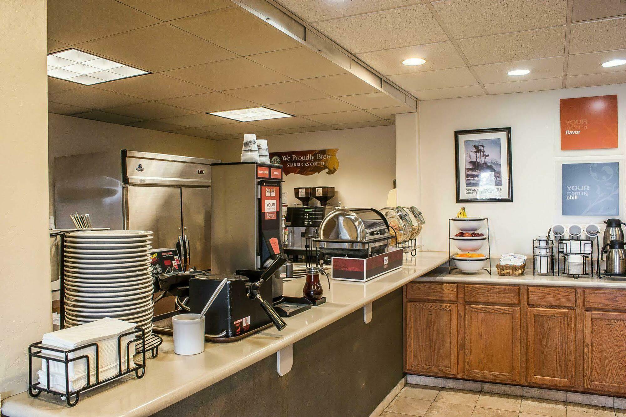 Comfort Inn & Suites Ocean Shores Extérieur photo