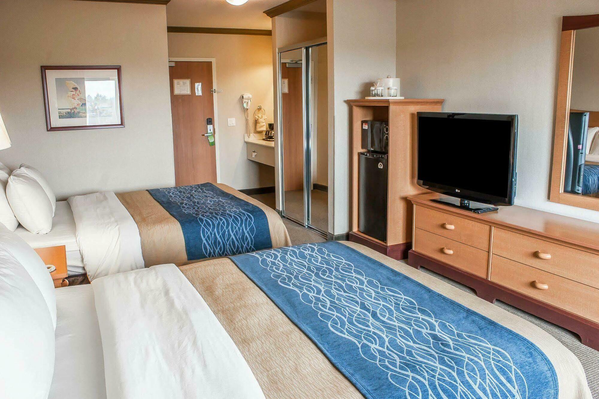 Comfort Inn & Suites Ocean Shores Extérieur photo